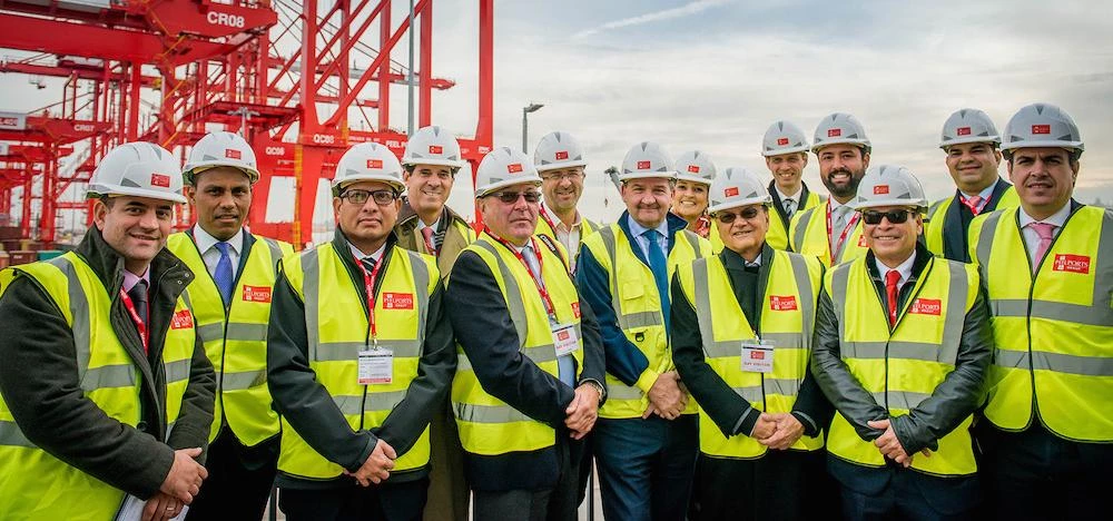 Peel Ports’ Gary Hodgson (seventh from left) with the Panamanian delegation at Liverpool2