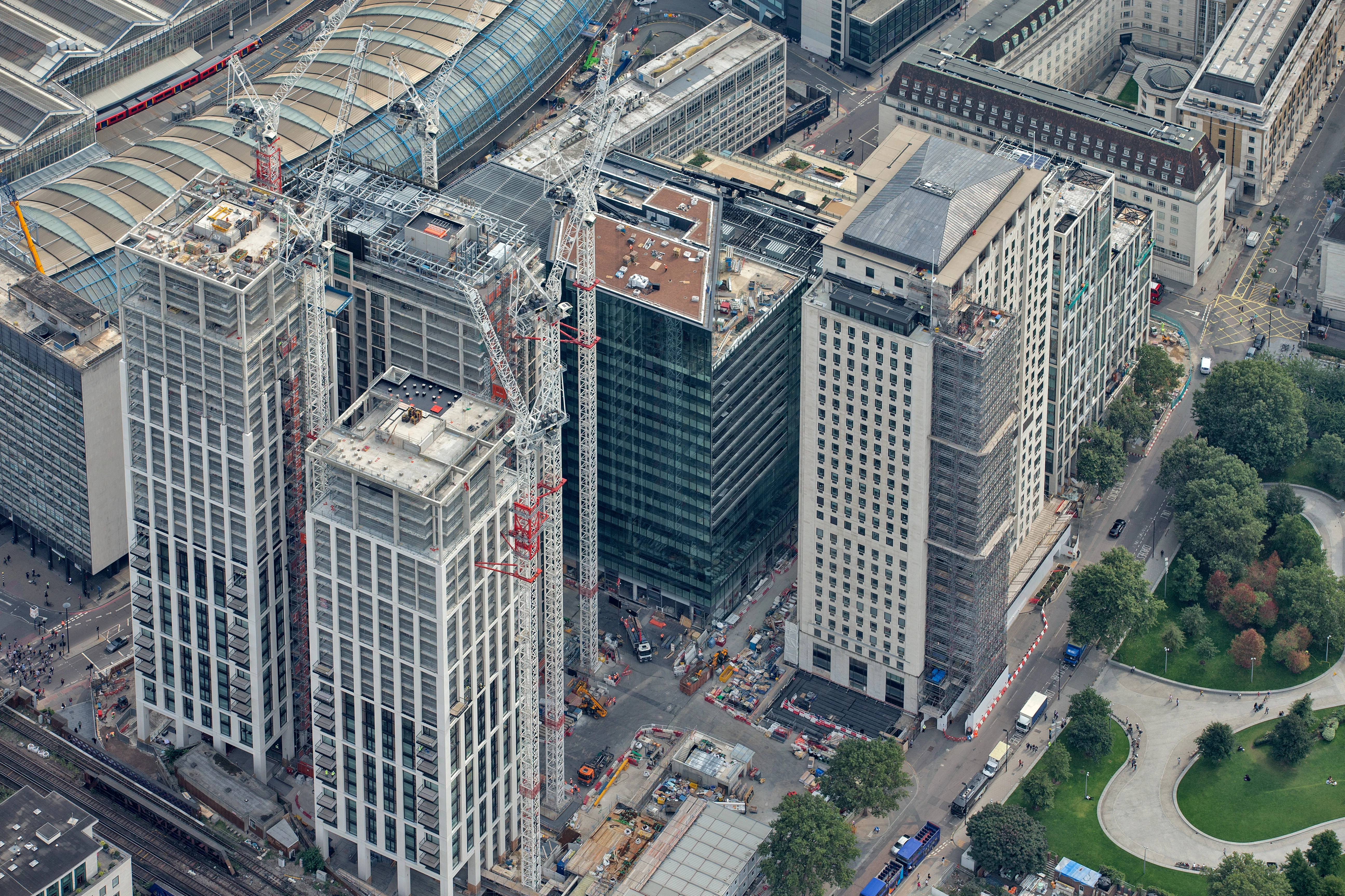 Topping Out Southbank Place