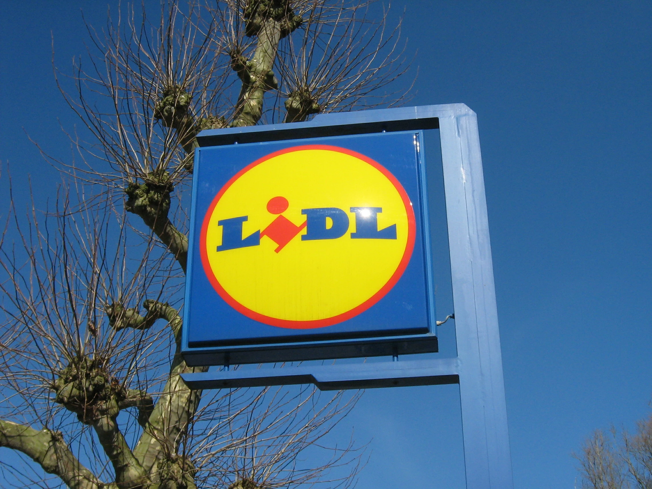 Lidl sign