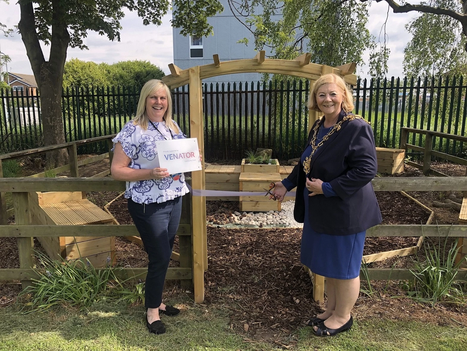 Fairfield Primary school outdoor classroom