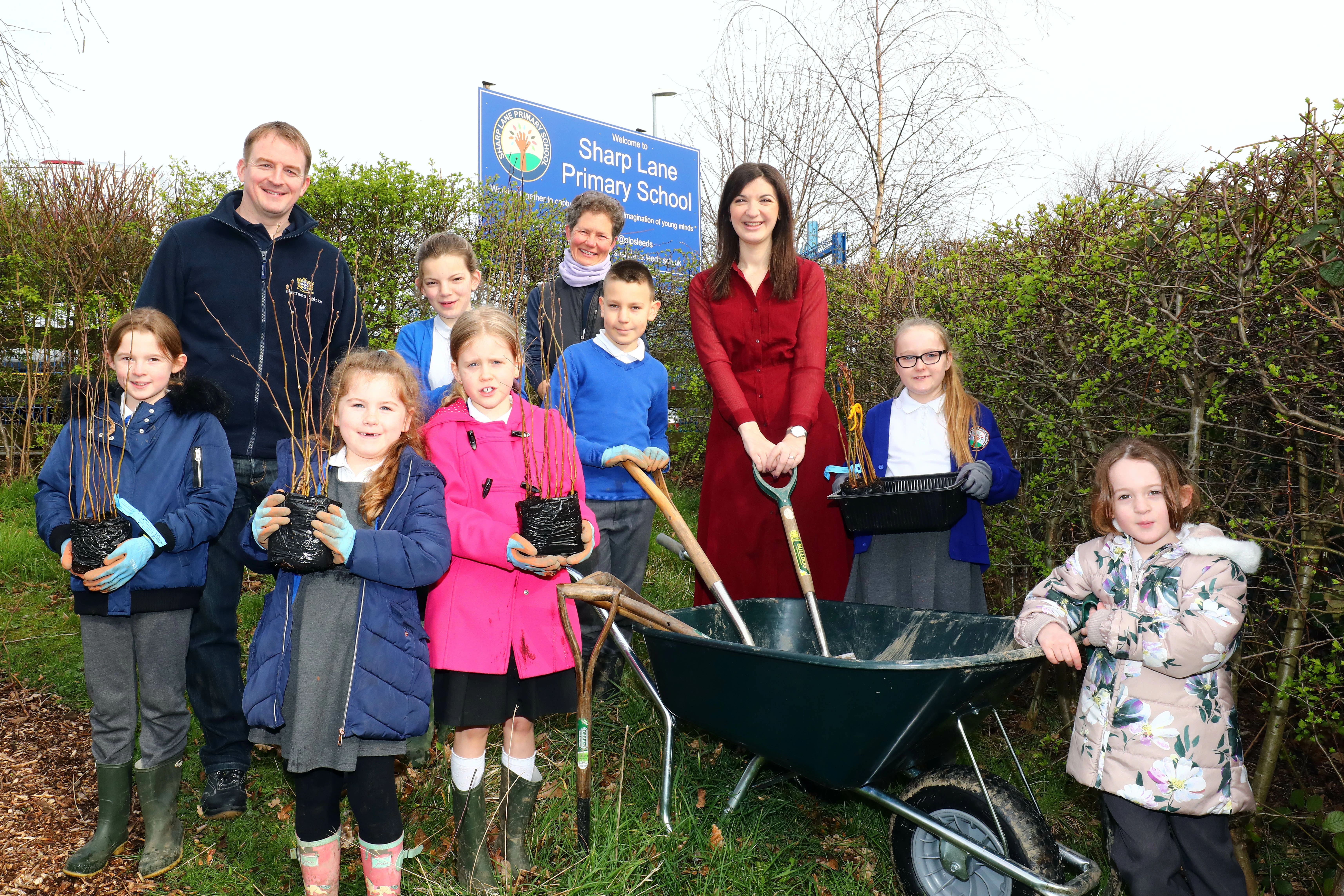 David Garbett (Harrison Spinks), Head Rebecca White, Head Gardener Lois Evans. Children - Tymon, Charlie, Rosie, Ella, Amber, Sophie, Georgia