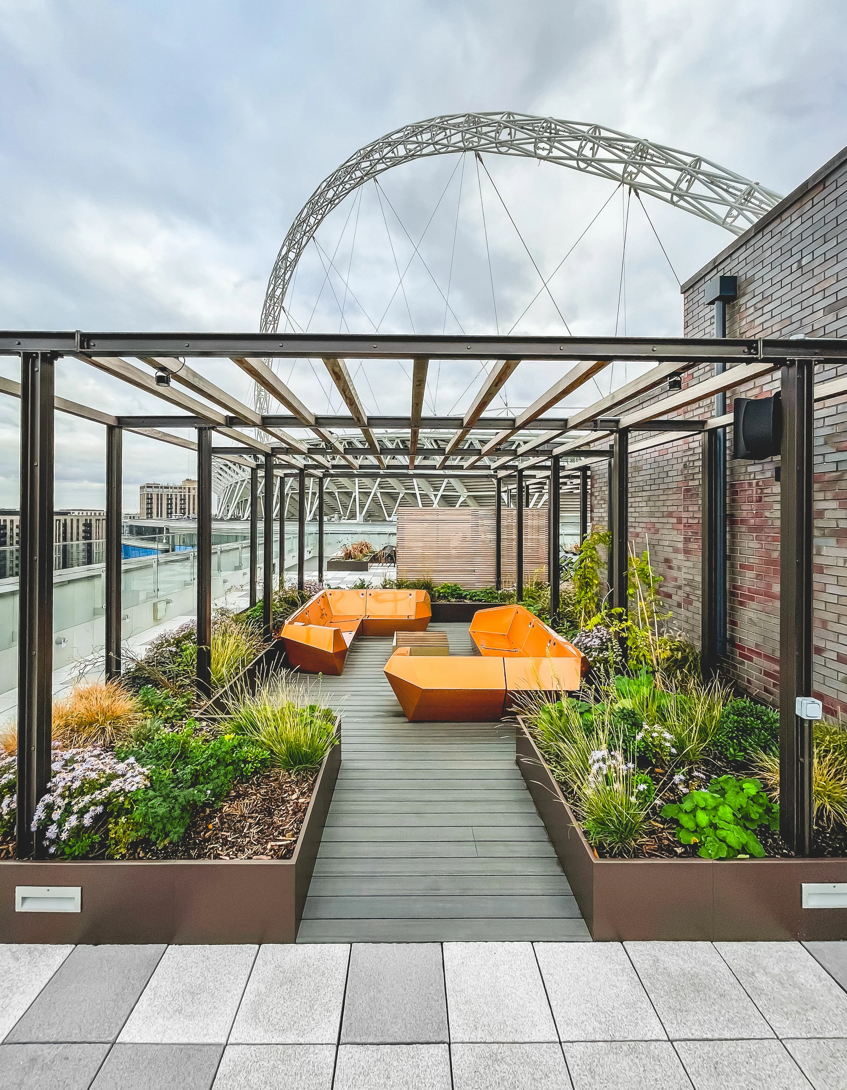 Beton building roof terrace