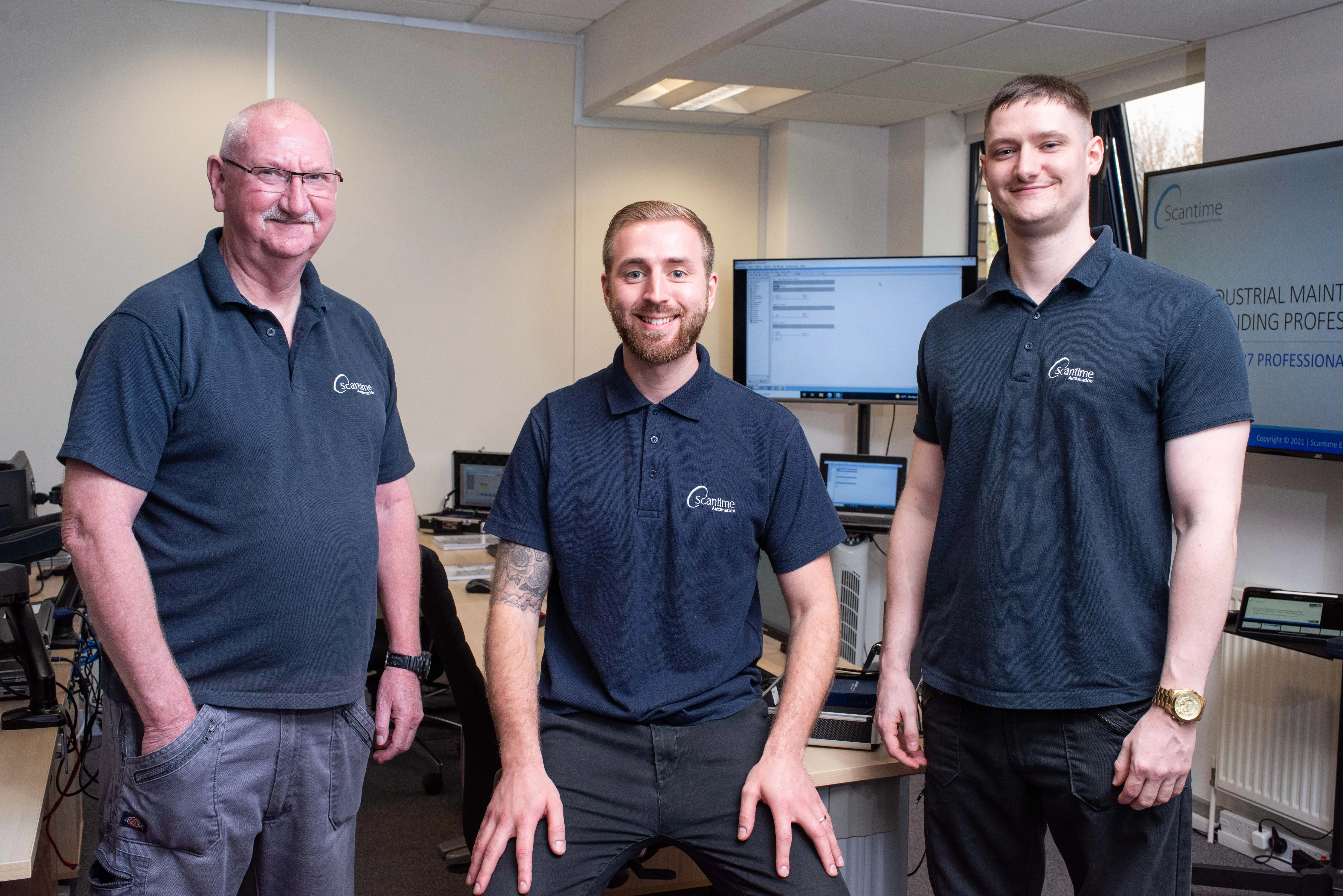 (L - R): Chris Simm, David Perry and David Simm.