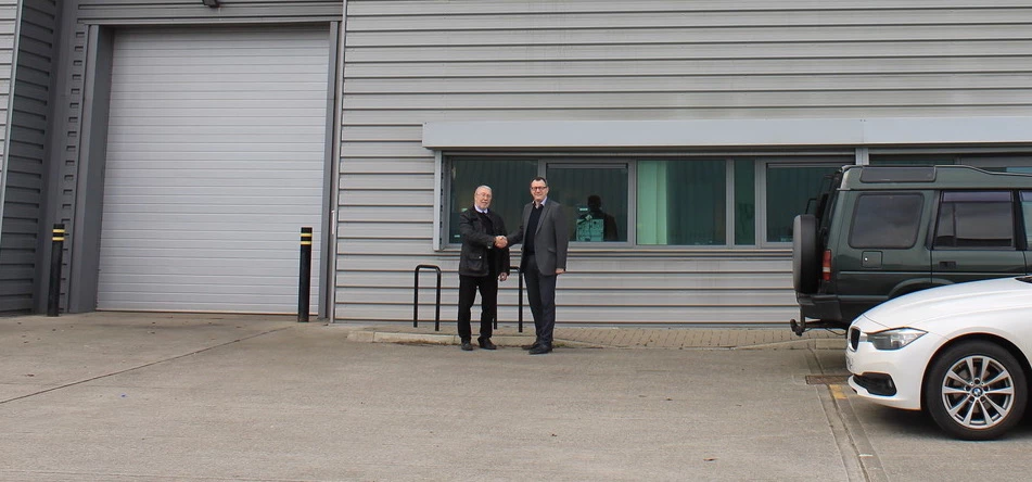 Trevor Arnott of R Arnott & Sons (left) with Paul Dobson of Millfield Estates