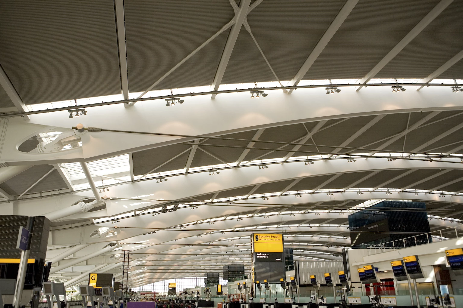 Heathrow Terminal 5 - Ceiling