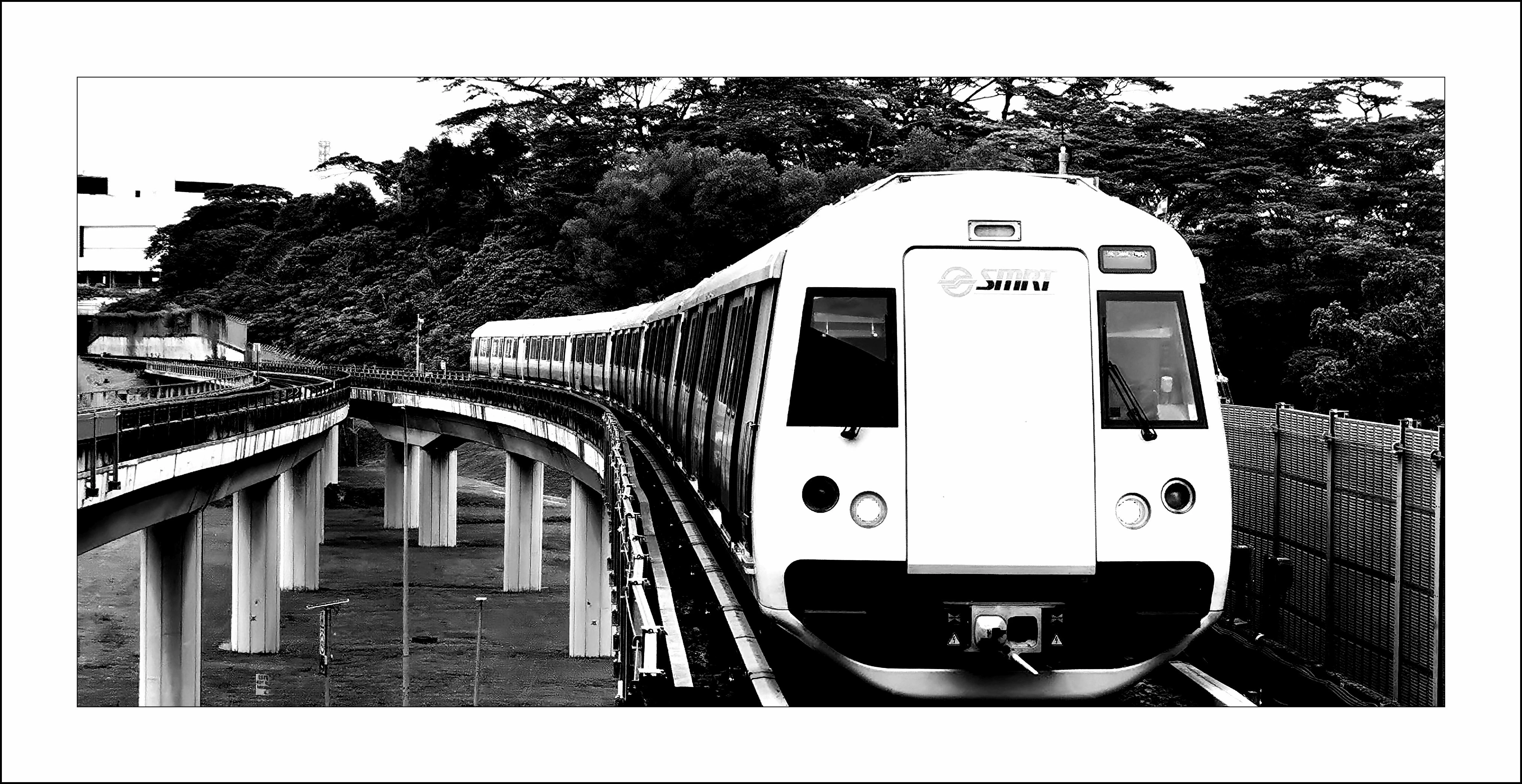 Public transport - Singapore MRT