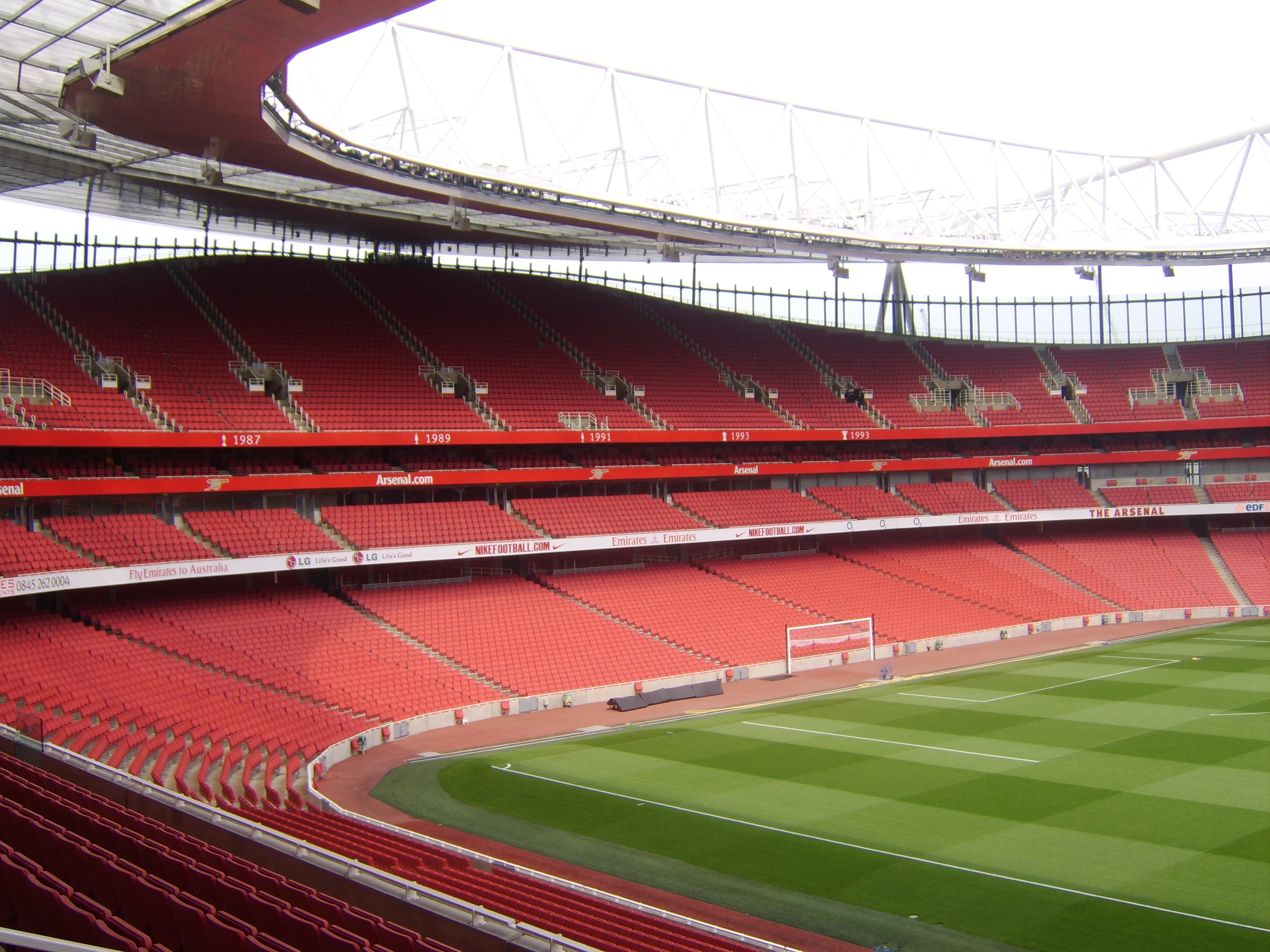 Emirates Stadium 2