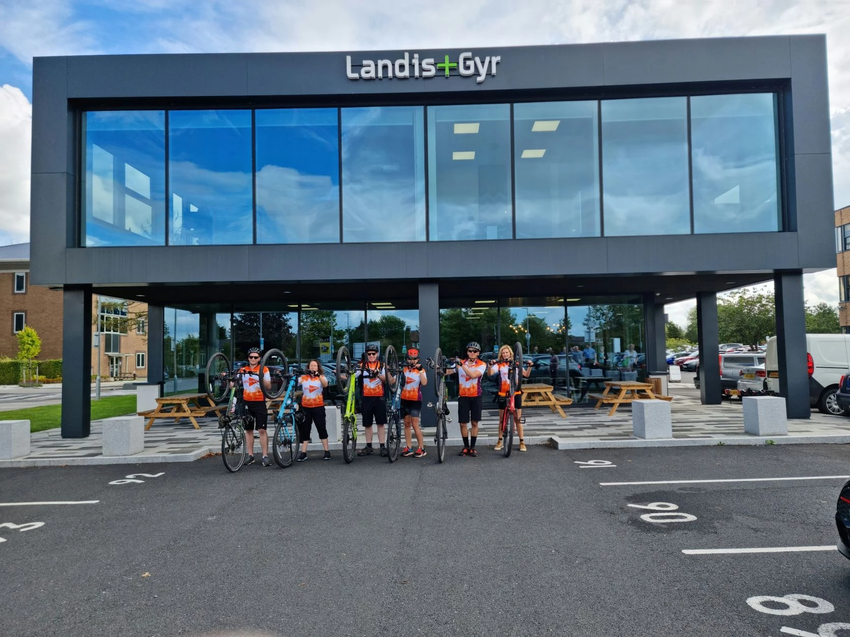 Landis+Gyr team charity bike ride