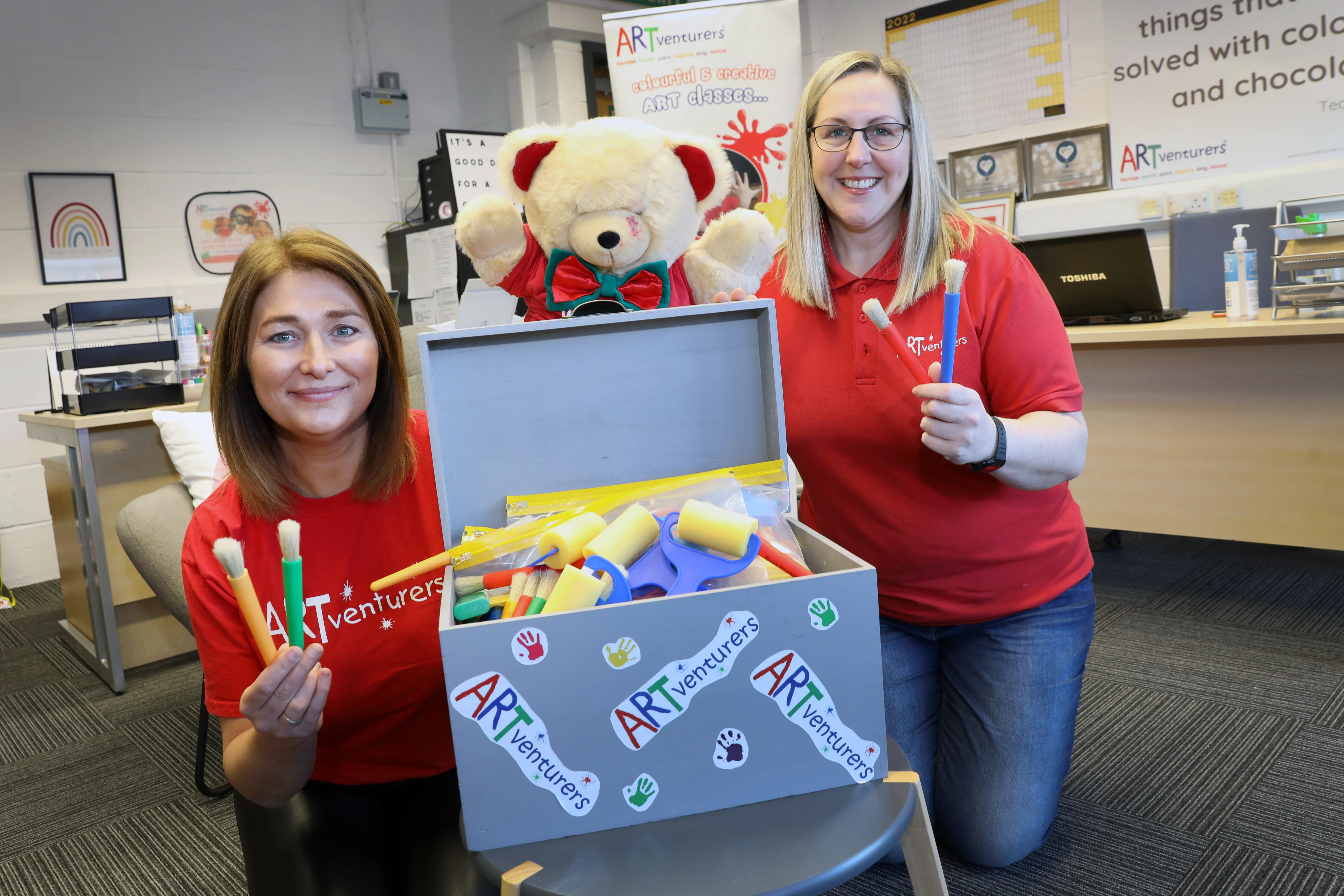 (L-R): ARTventurers founder Fiona Simpson and Gillian Seales, administration manager.