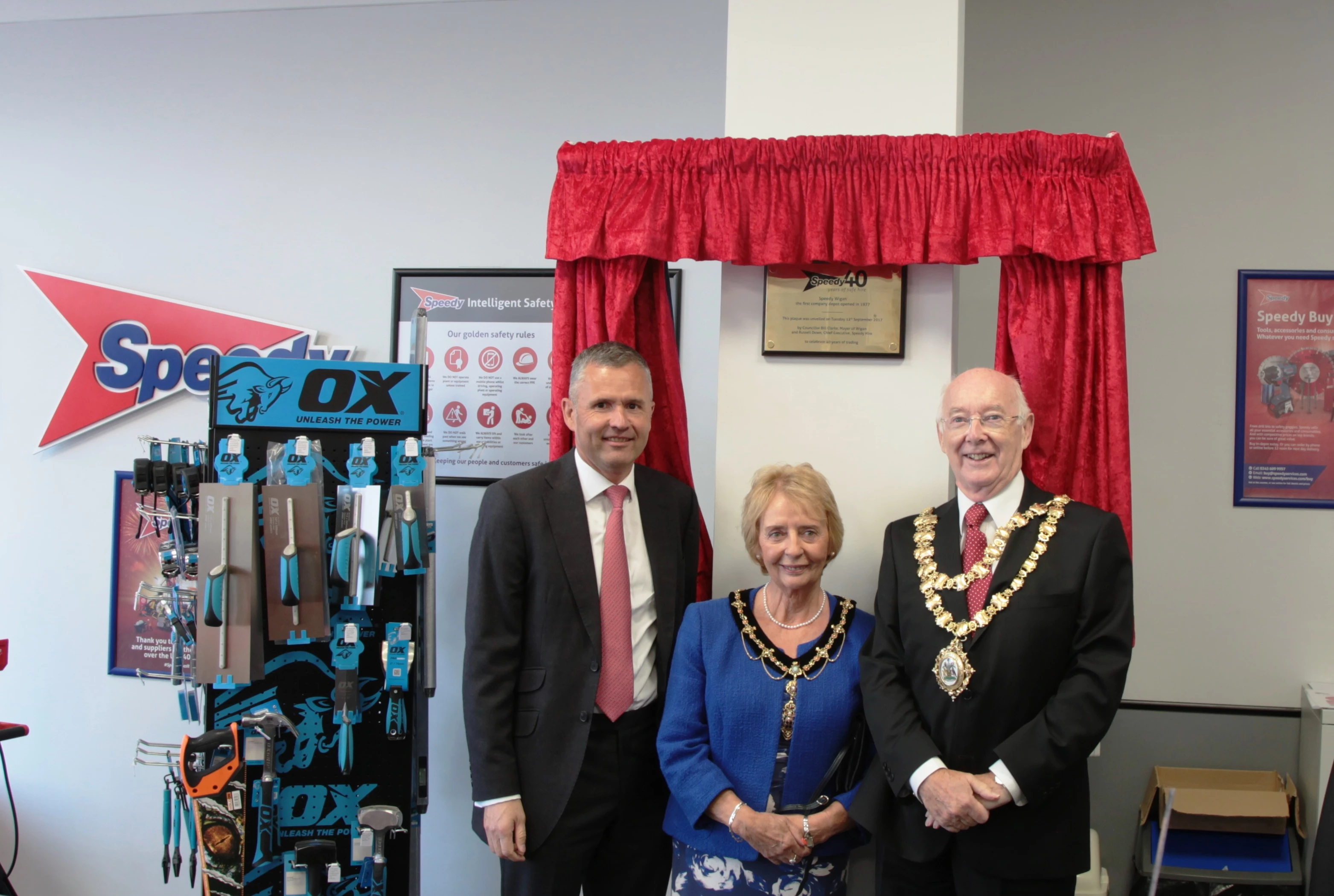 Russell Downs, Mayoress Joan and Mayor Bill Clarke 