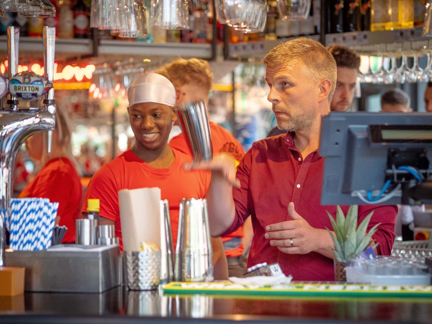 Bar Tender at Turtle Bay