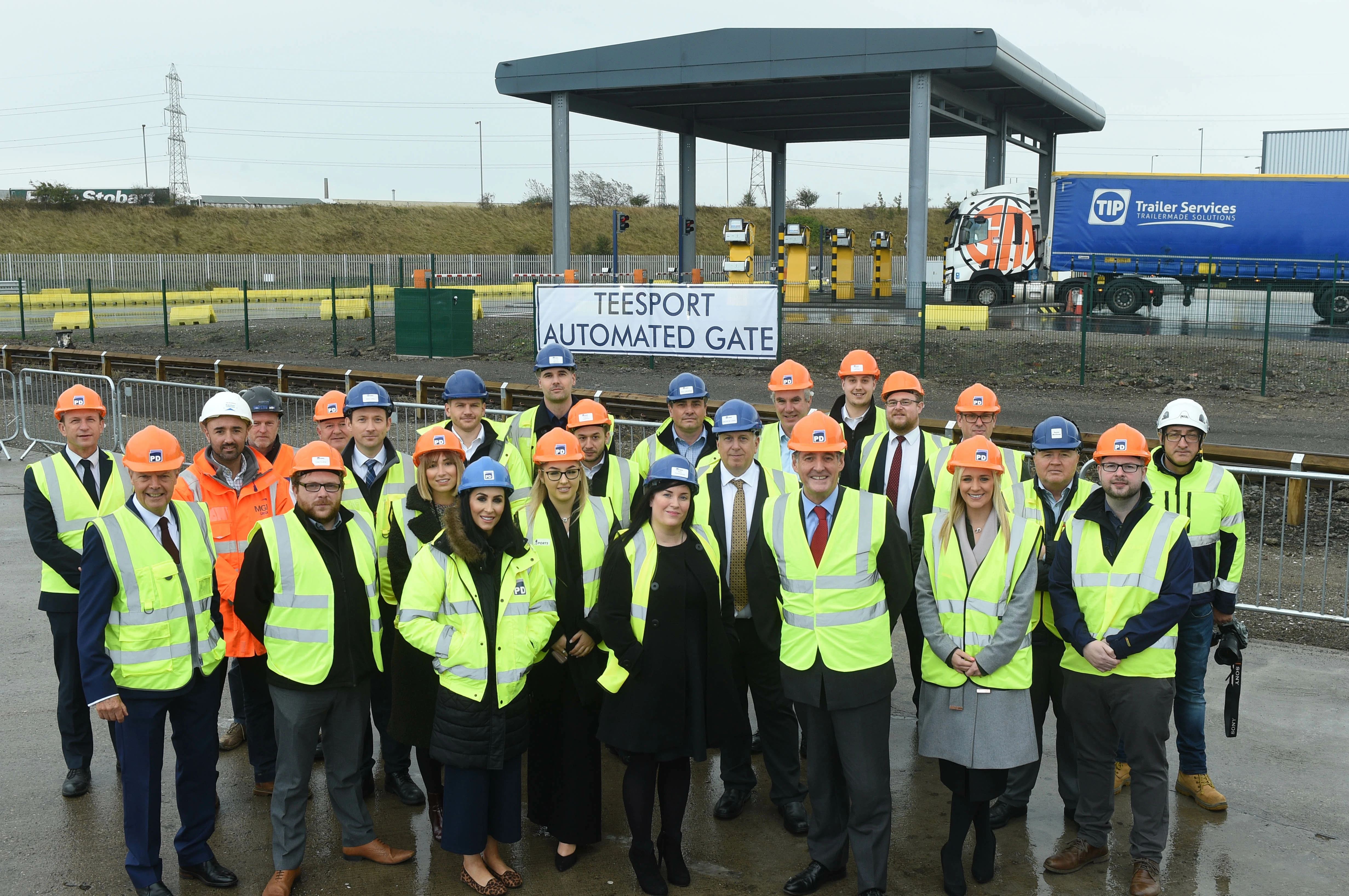 PD Ports’ Change and Delivery Manager, Mel Hannaway, front and centre, at the official unveiling of the new systems alongside colleagues and contractors who were involved in the project.