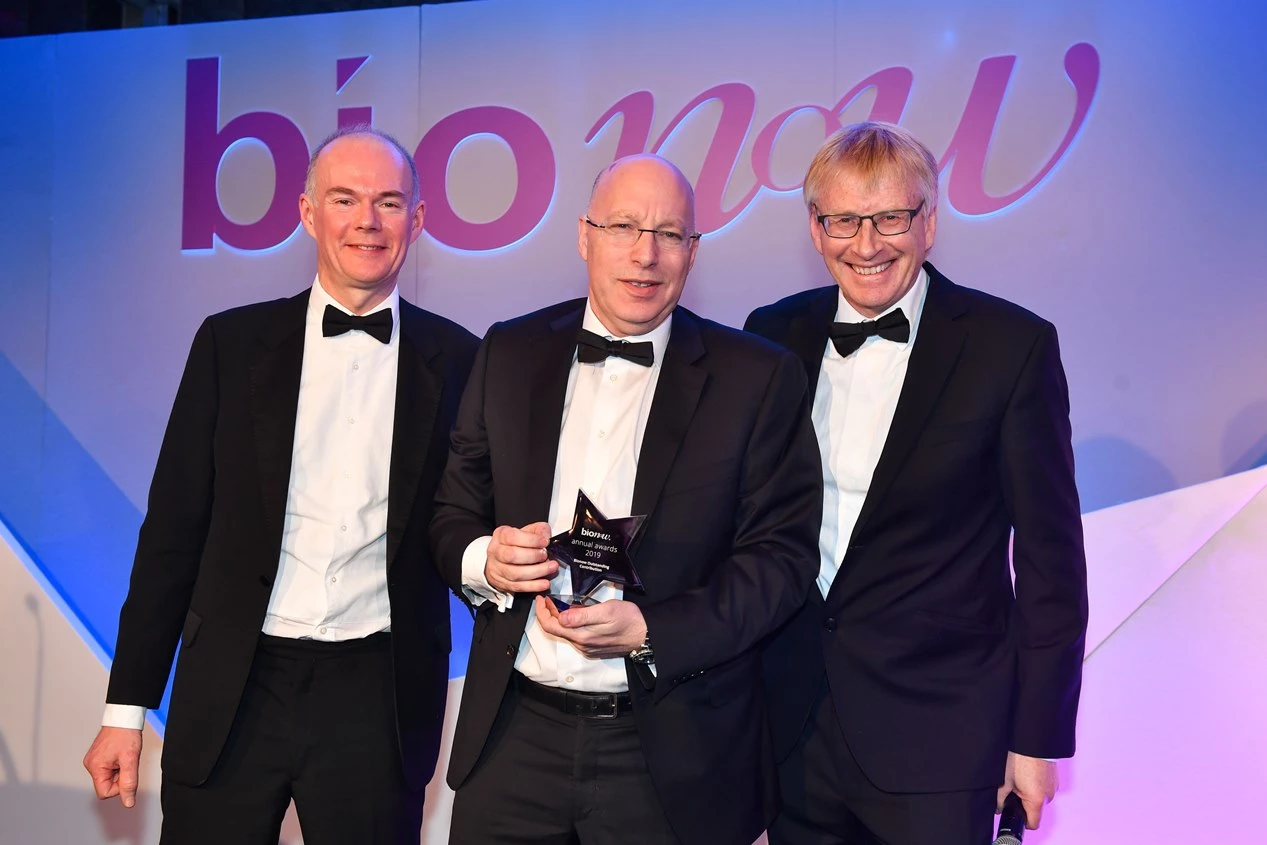 l-r Paul Treloar, Business Support Manager; Bernard Ross, CEO, Sky Medical Technology; Dr Philip Hammond.