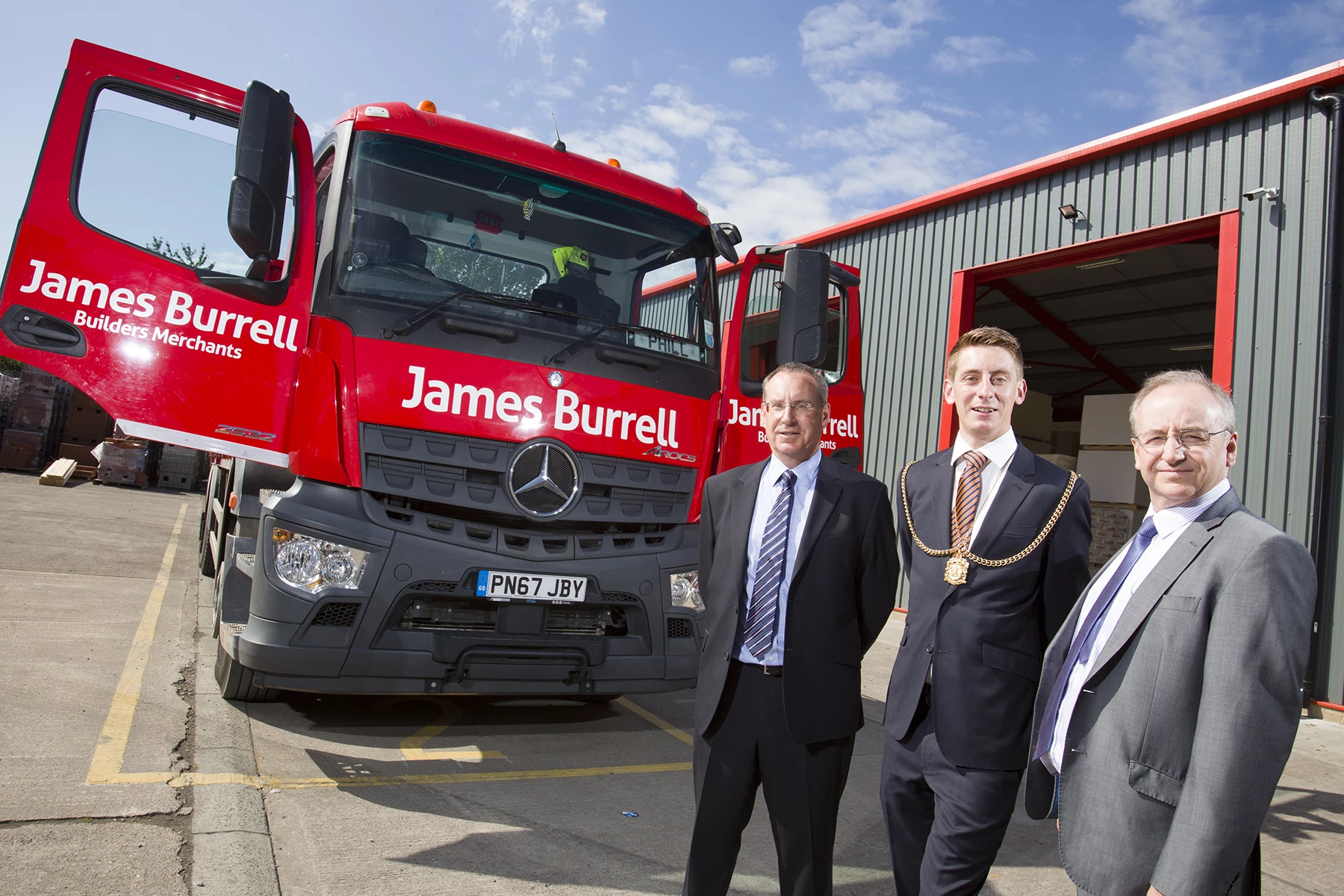 Morpeth Mayor Jack Gebhard (centre) with (L-R) Steve Richardson and Mark Richardson