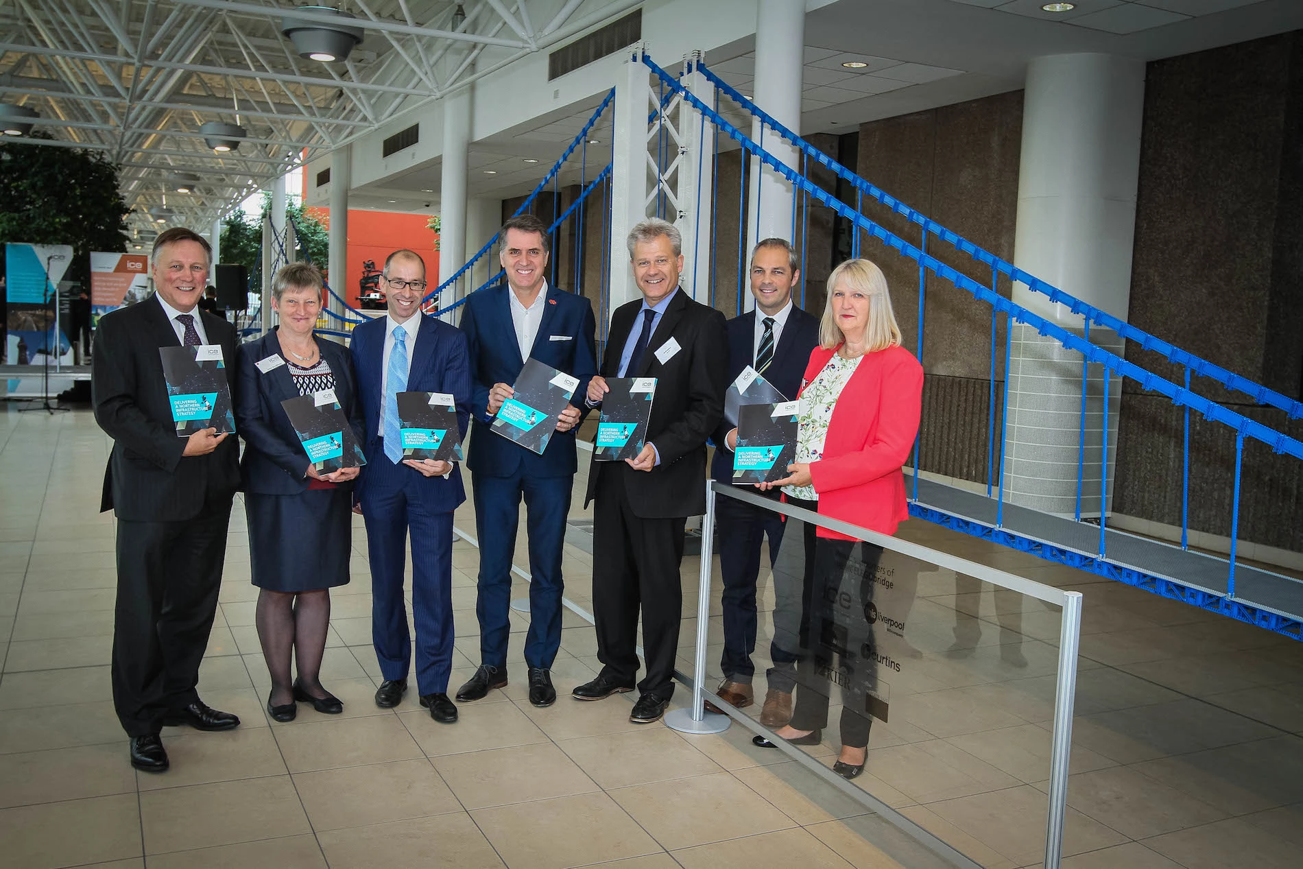  Penny Marshall, ICE Yorkshire and Humber Regional Director, (far right) with members of ICE’s Northern Powerhouse Steering Group.