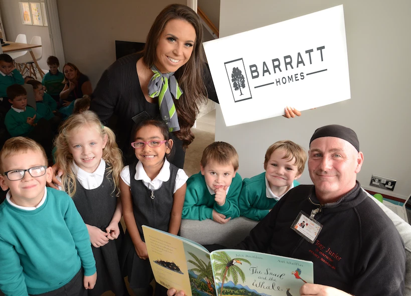 Tony Jr with Barratt Homes and the pupils of North Park Primary School at Merrington Park