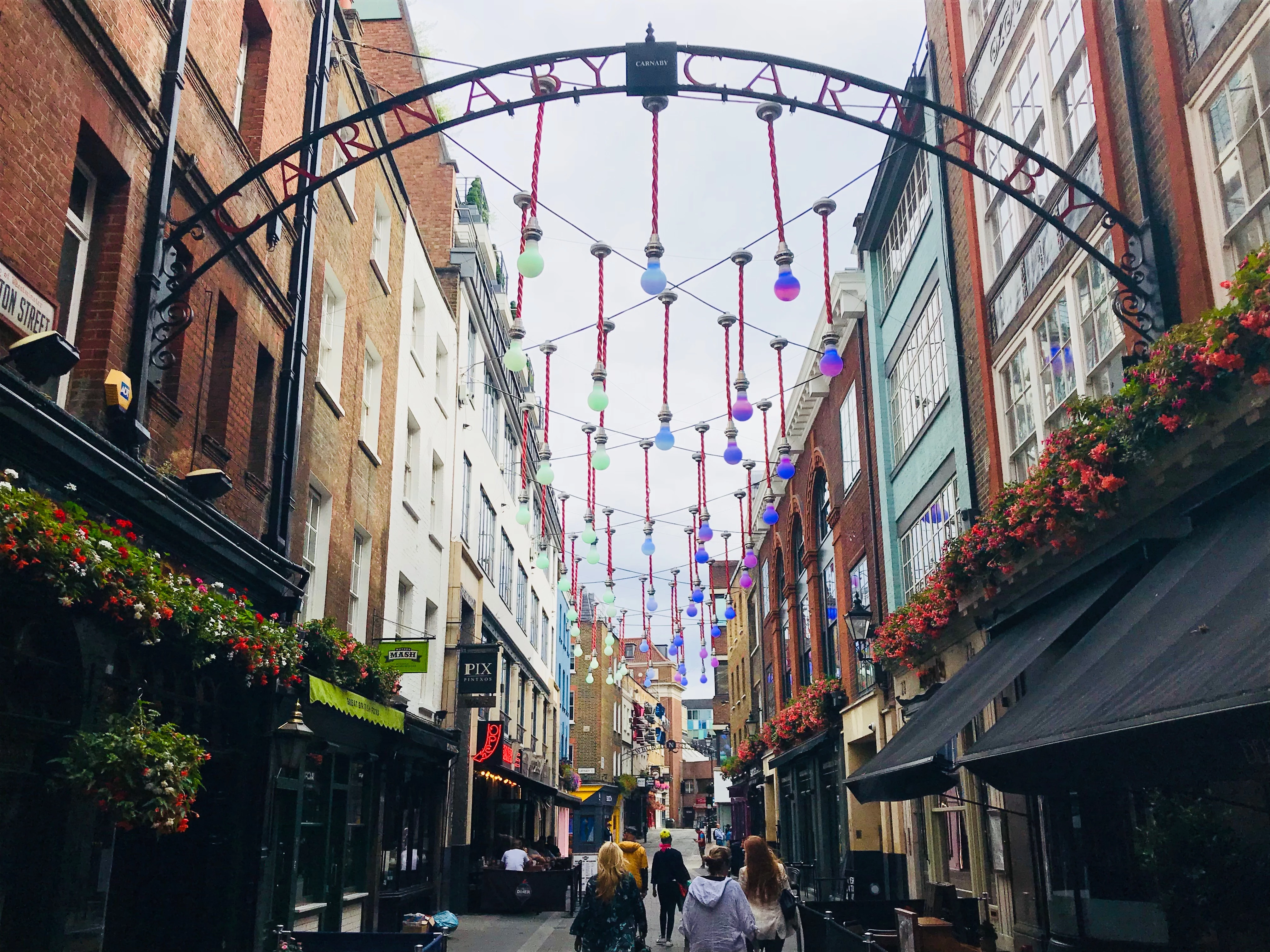 Carnaby Street lightbulbs