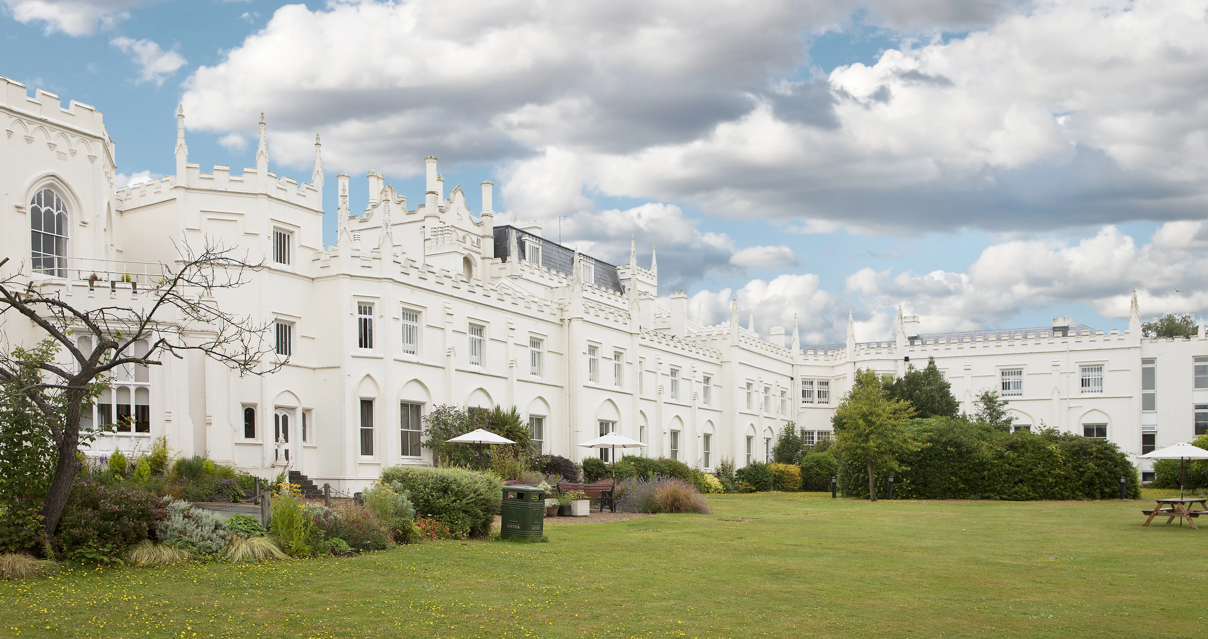 The Priory Roehampton CQC