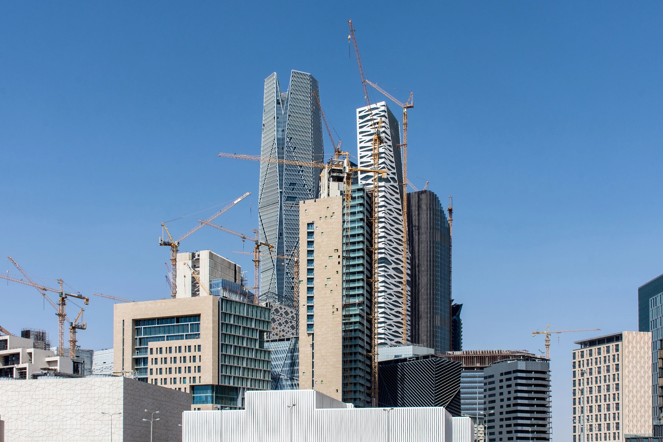 Buildings in Riyadh commercial district