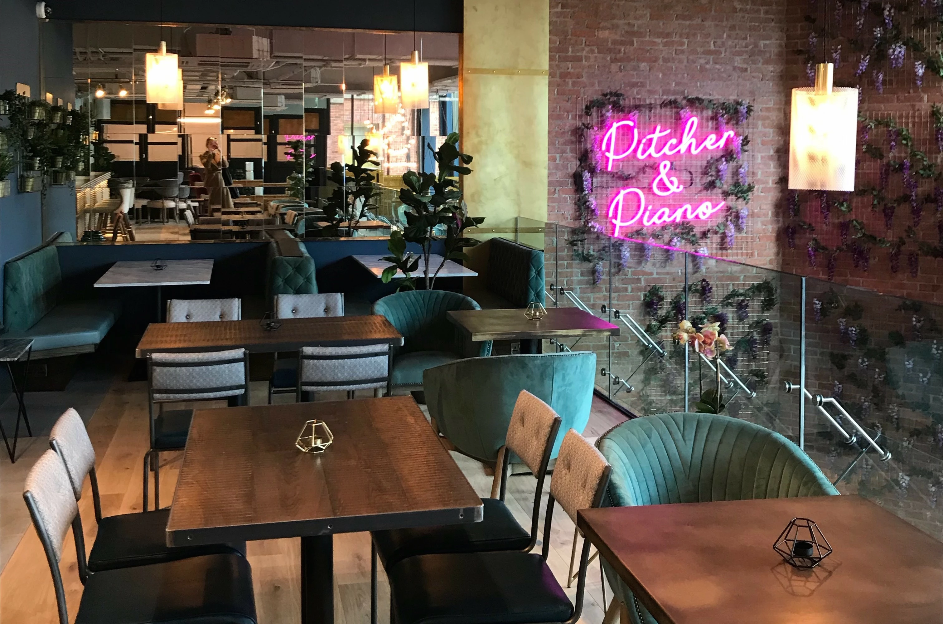 Bar brand Pitcher & Piano prepares for Sheffield launch