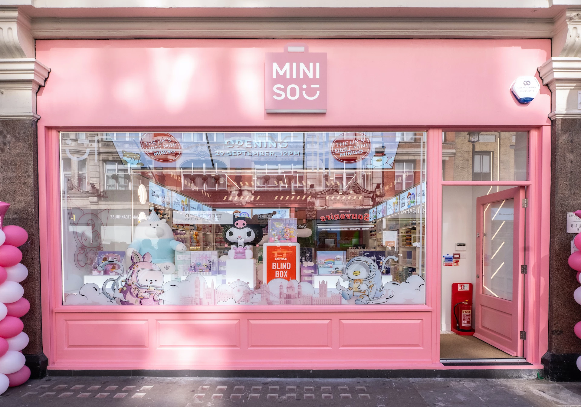 Miniso, Chinatown London