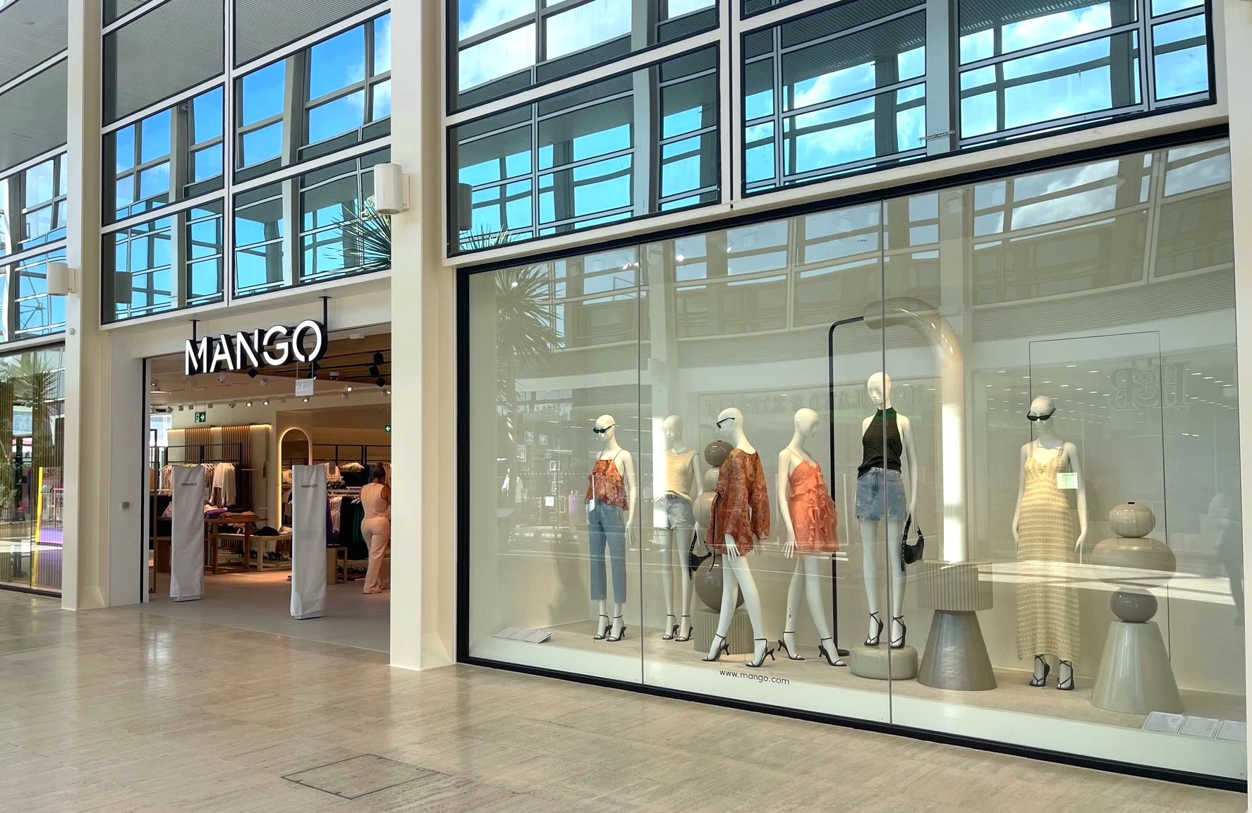 Mango centreMK