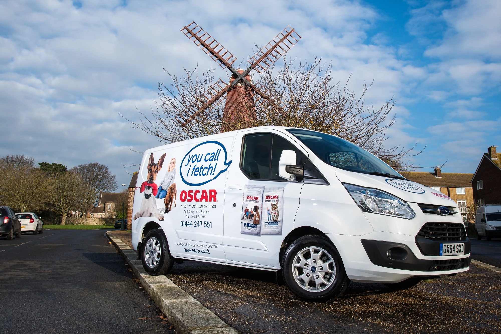 Oscar Pet Foods van