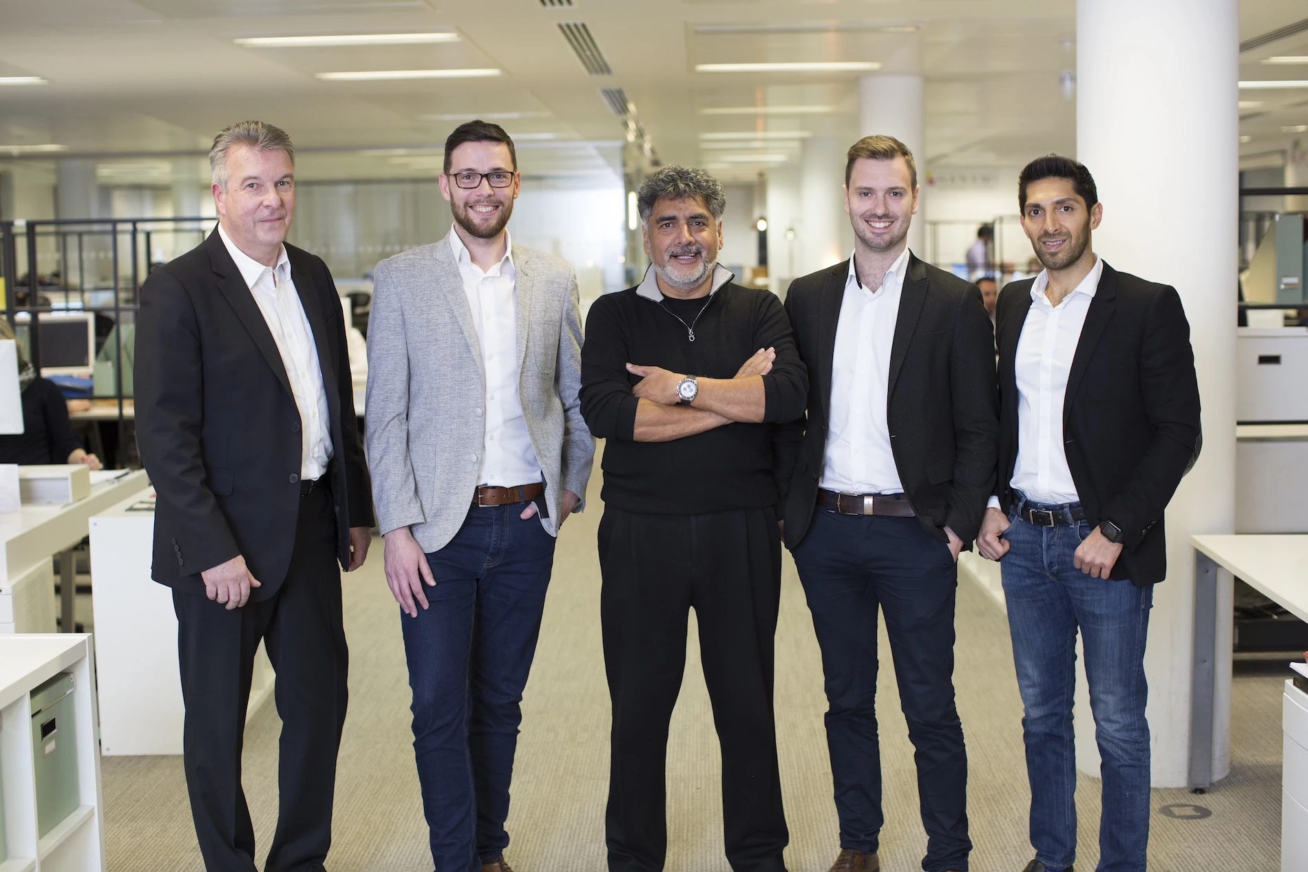 AskPorter founders and investors (L-R David Newnes, Sam Tassell, James Caan, Tom Shrive & Faisal Butt).