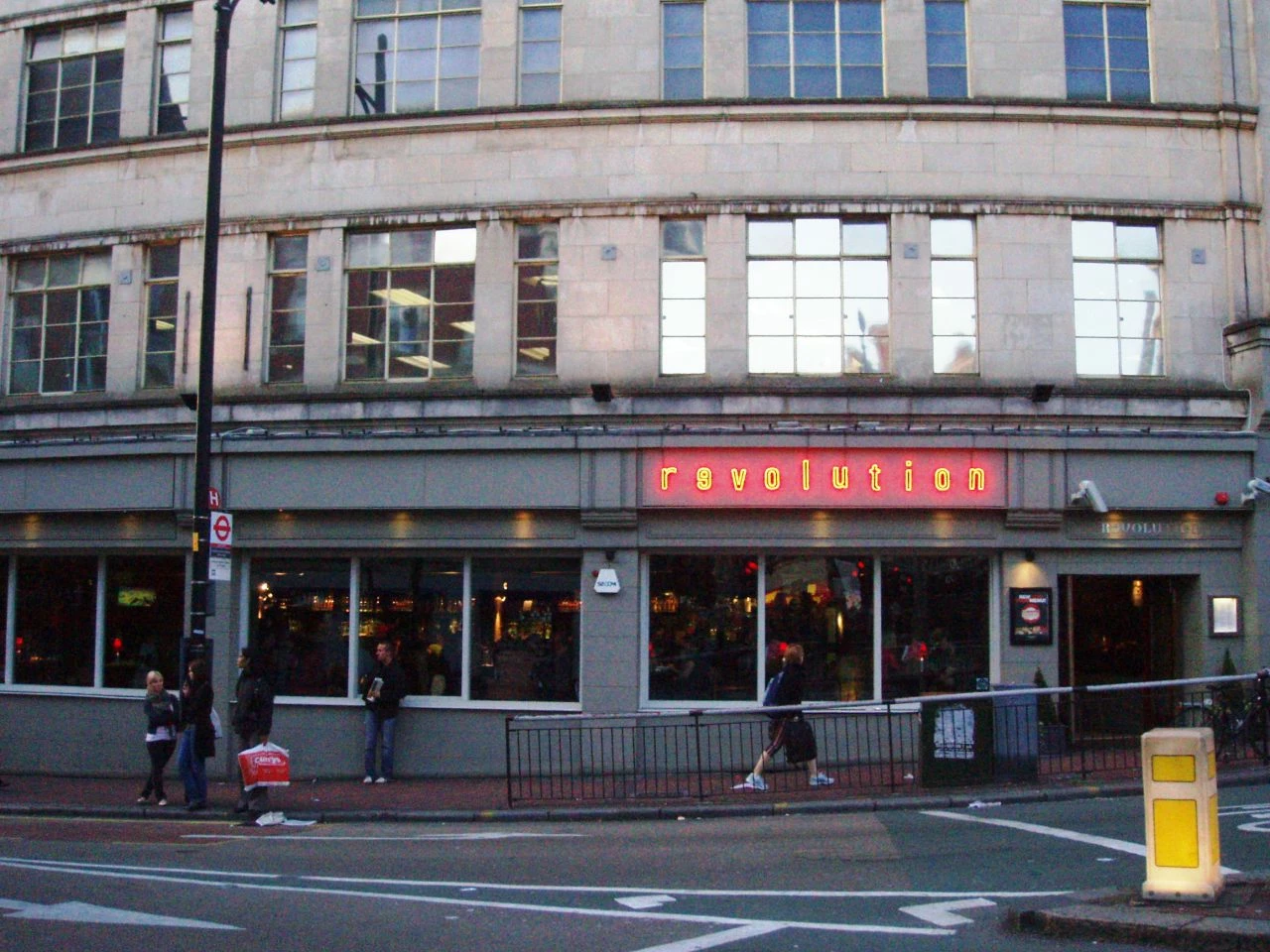 Revolution, Clapham Junction, SW11