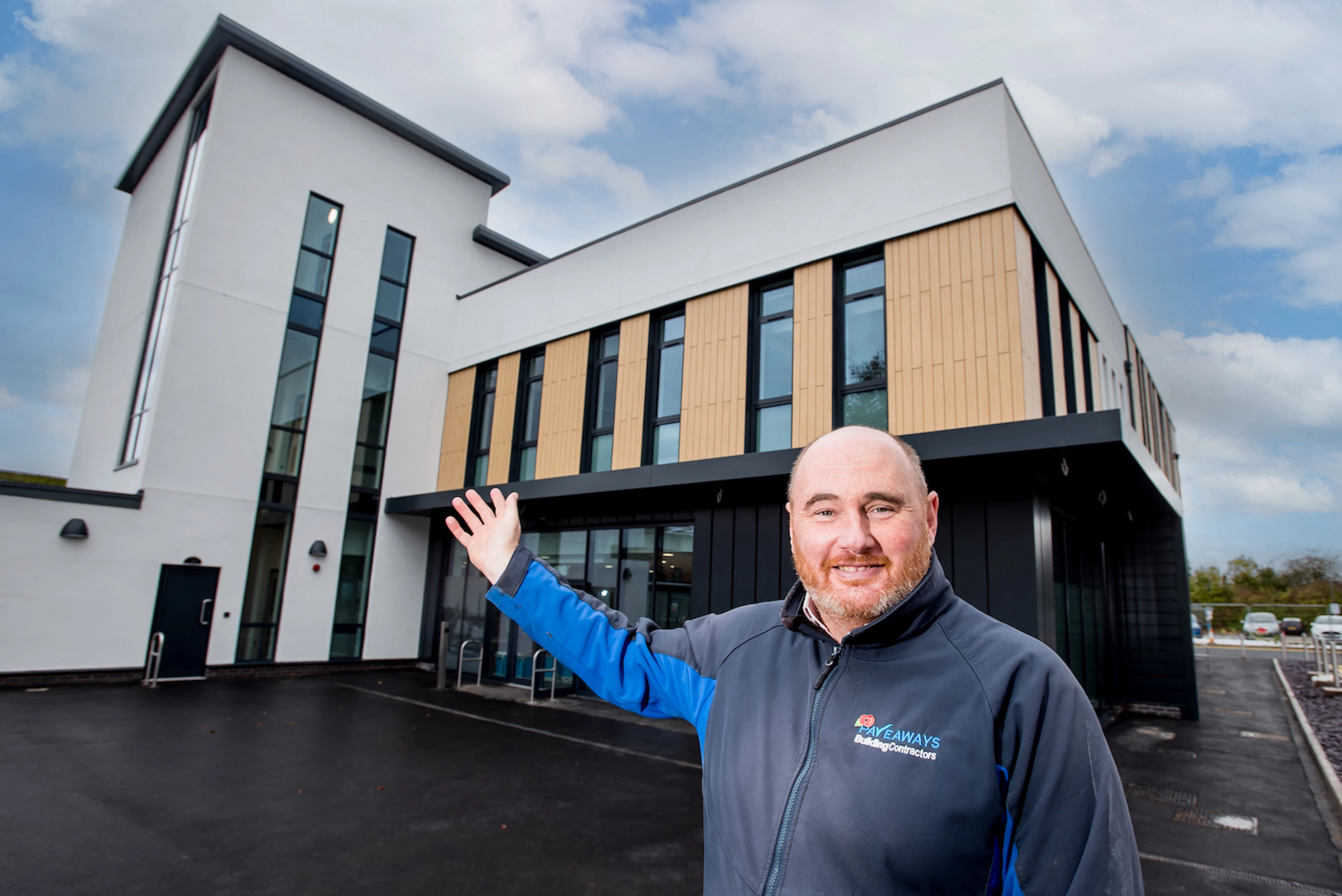 he Robert Jones and Agnes Hunt Orthopaedic Hospital NHS Foundation Trust (RJAH) has been handed over by Pave Aways Building Contractors