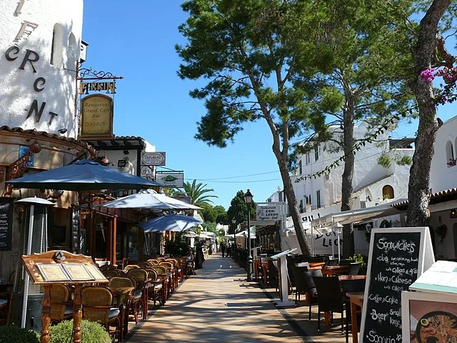 Cala d'or Dining