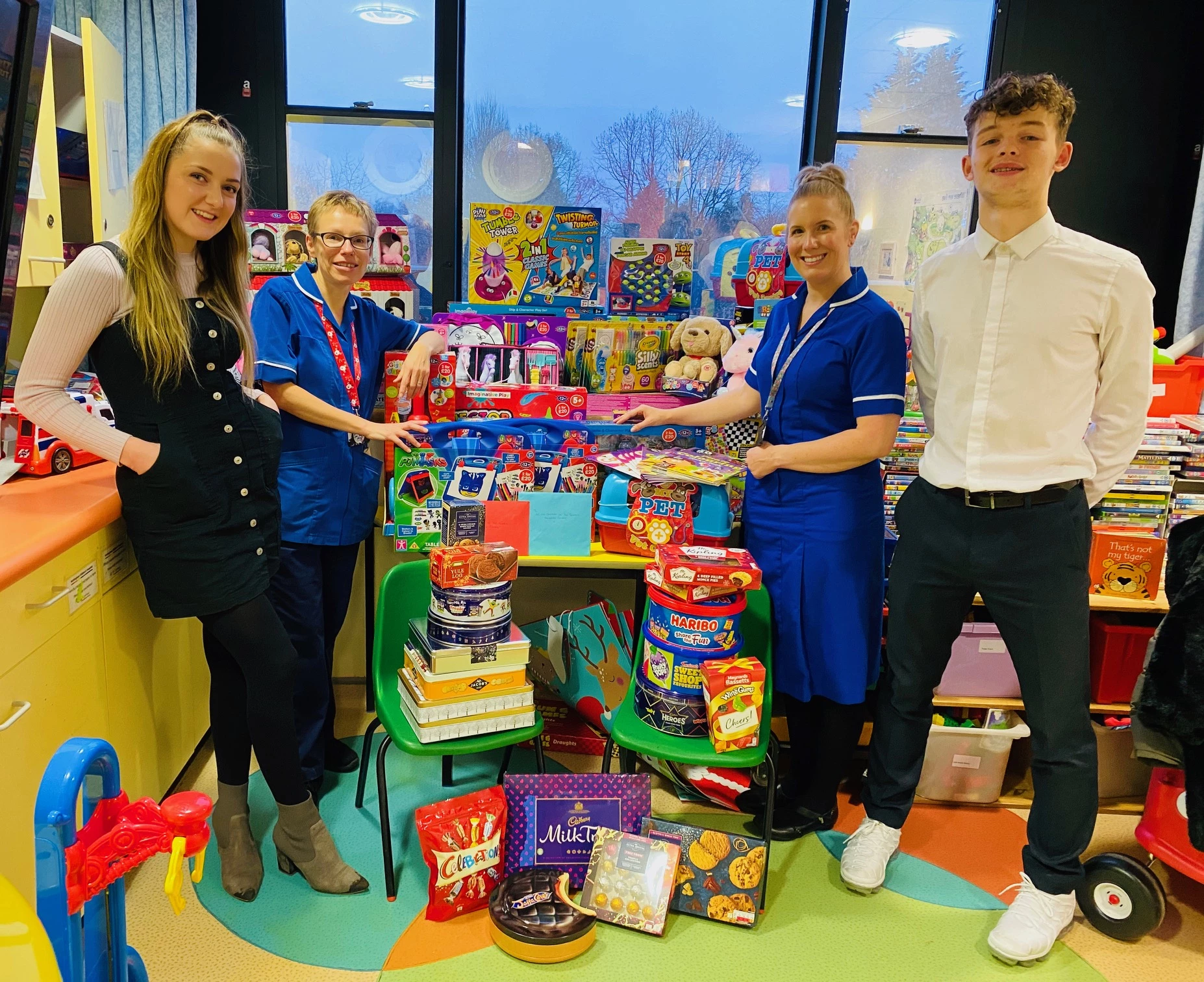 Local construction workers dress down to raise £400 for children at Queens Medical Centre