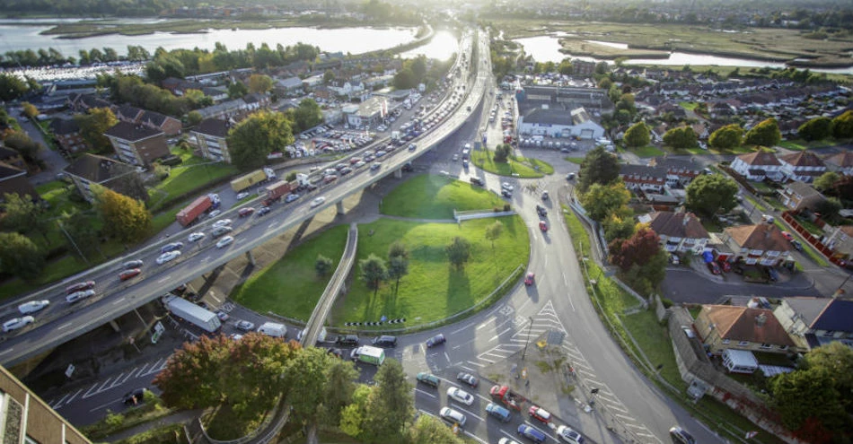 The M271 Redbridge roundabout