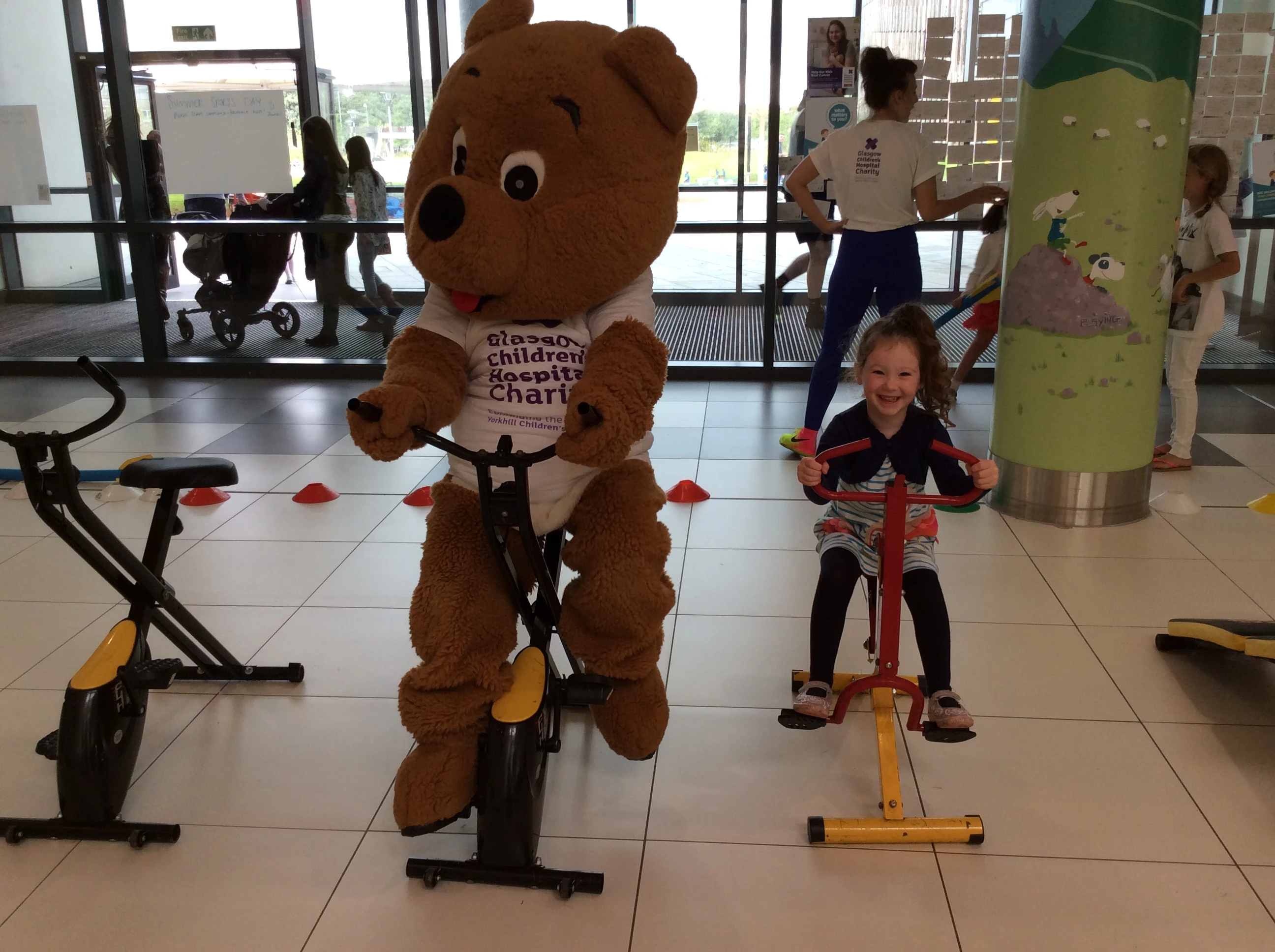 Audiology family Day - Kami Bear and patient Eva age 5.JPG