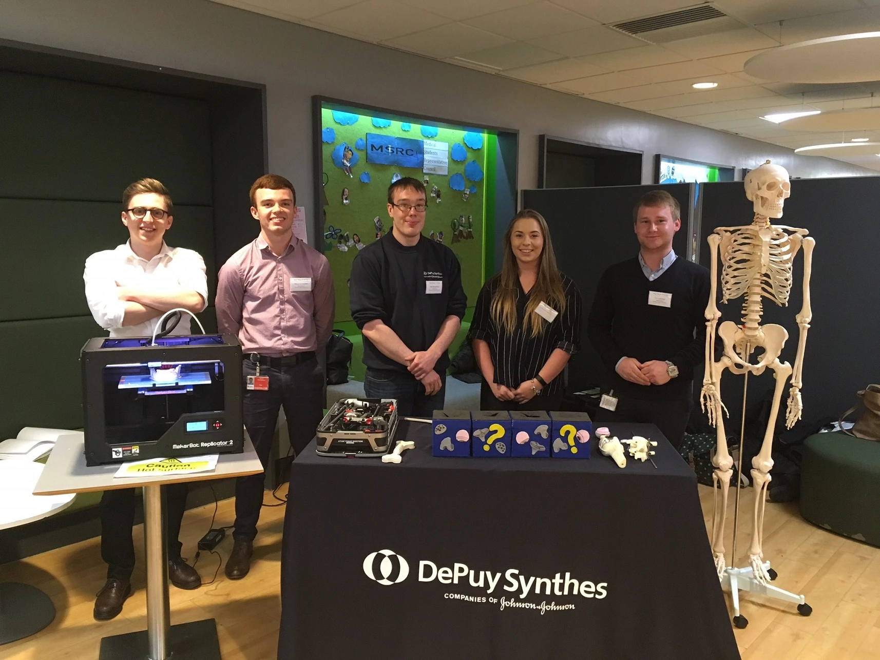 DePuy Synthes stand