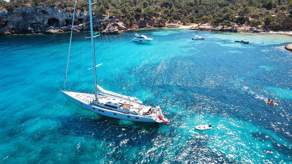 West Nautical have donated a three-night chartered yacht experience on a 31.70m sailing yacht in the Mediterranean, which is worth over £17,000 to auction at the fundraiser.