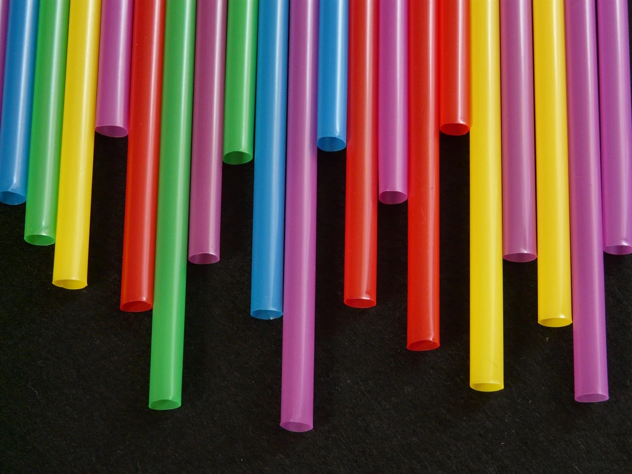 straws