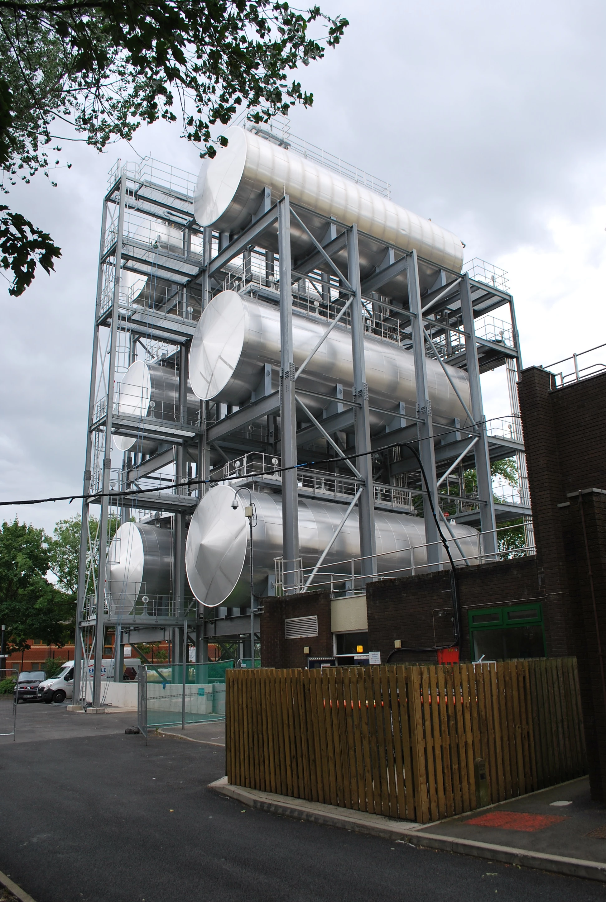 The supporting structure and fermenting vessels at Heineken Manchester. Each vessel has a capacity of more than 790,000 pints.