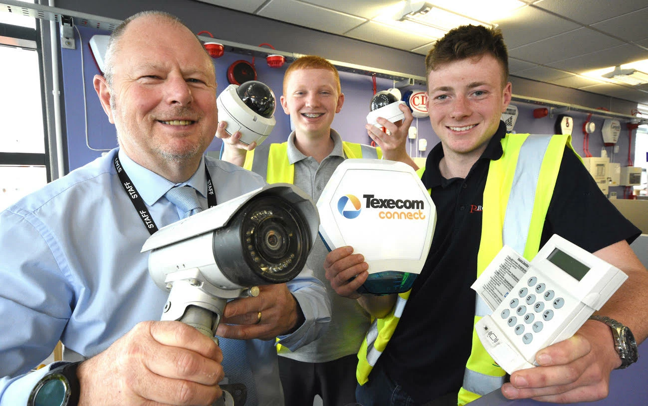 Dave Cash (left) and two apprentices – Louis Armstrong (middle) and Kieran Campbell (right).