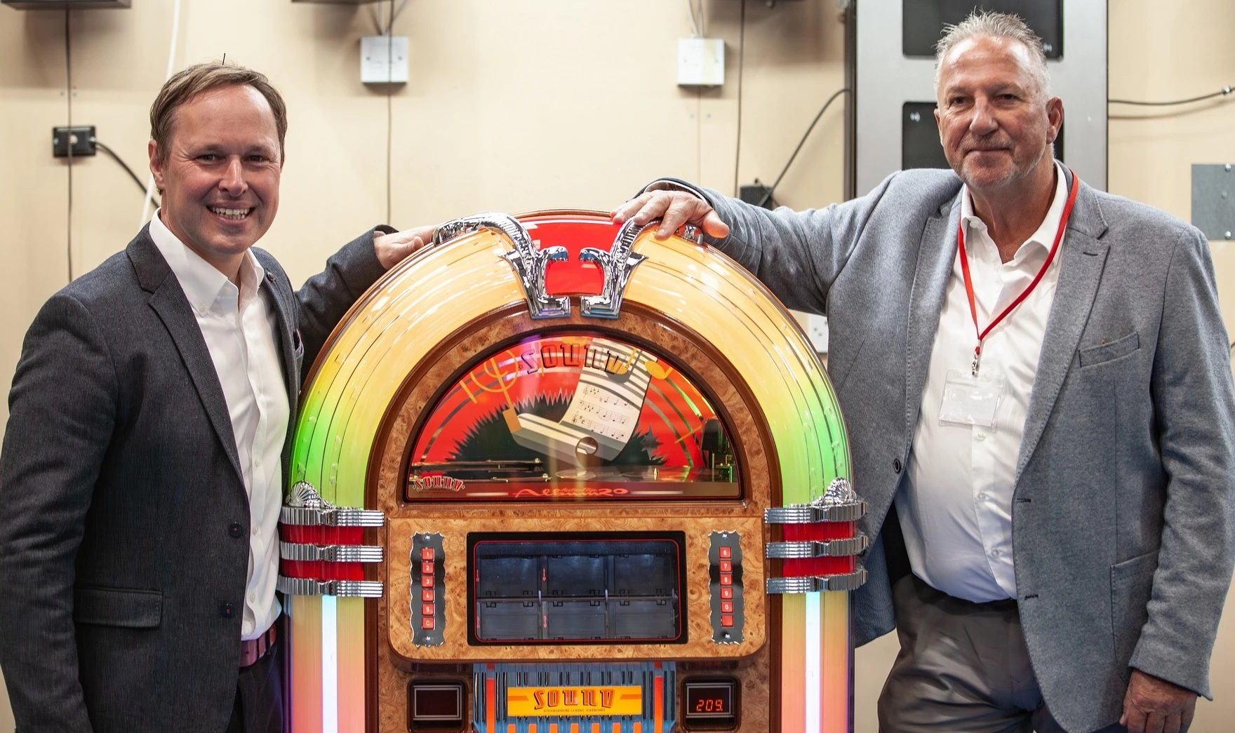 Mike Black and Lord Botham OBE at the Sound Leisure factory 