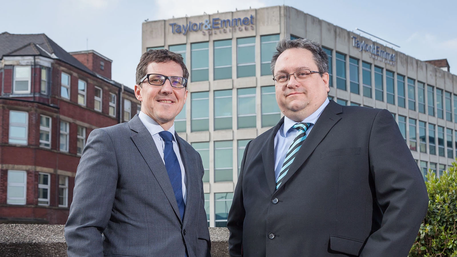 Taylor&Emmet partner, Neil Riley (left), welcomes Nigel Hoar to the team. 