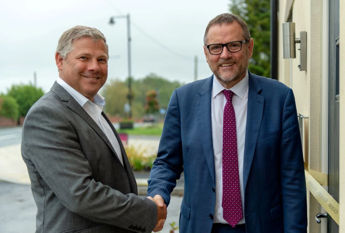 Phil Wilson MP (right) officially opens Cathedral Gates